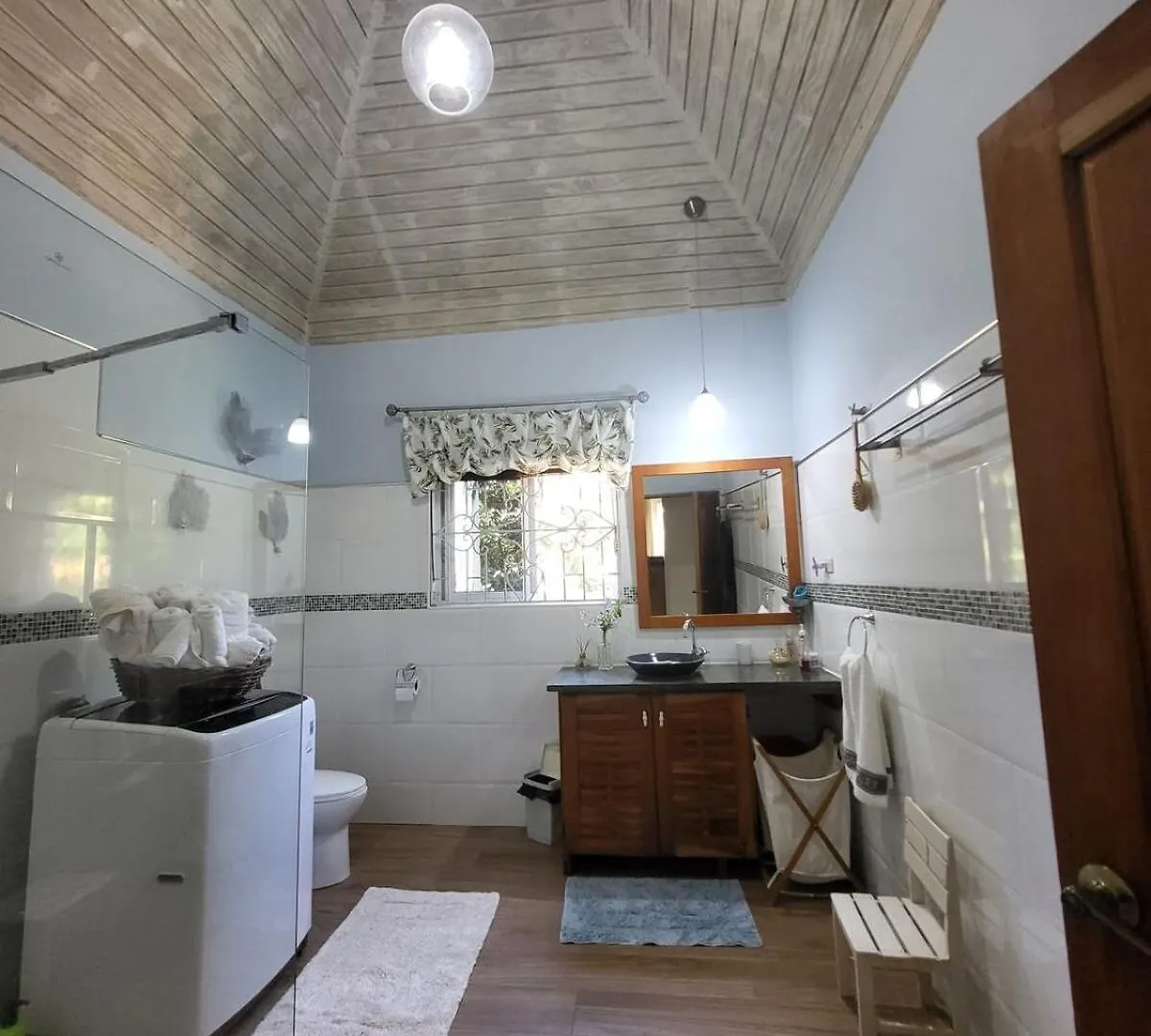 Casa Vien -Serene 2-Bedroom Eco Cottage With Private Beach Access Oracabessa Holiday home